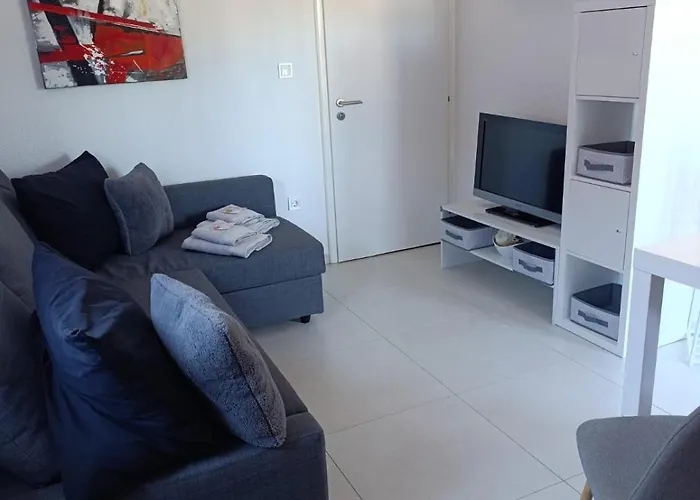 Fewo Saric Vir Apartman Vir